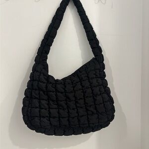 Universal Thread Black Padded Shoulder Bag